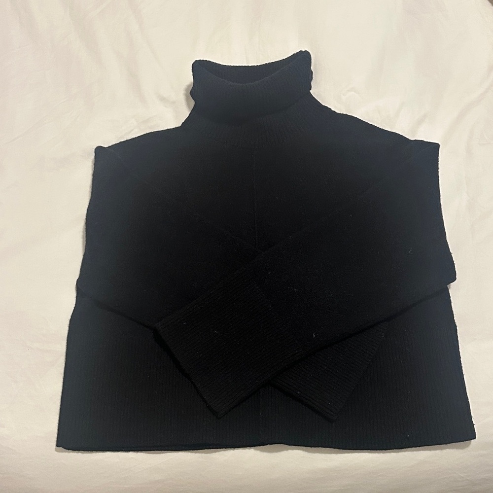 & Other Stories Charcoal Knit Turtleneck